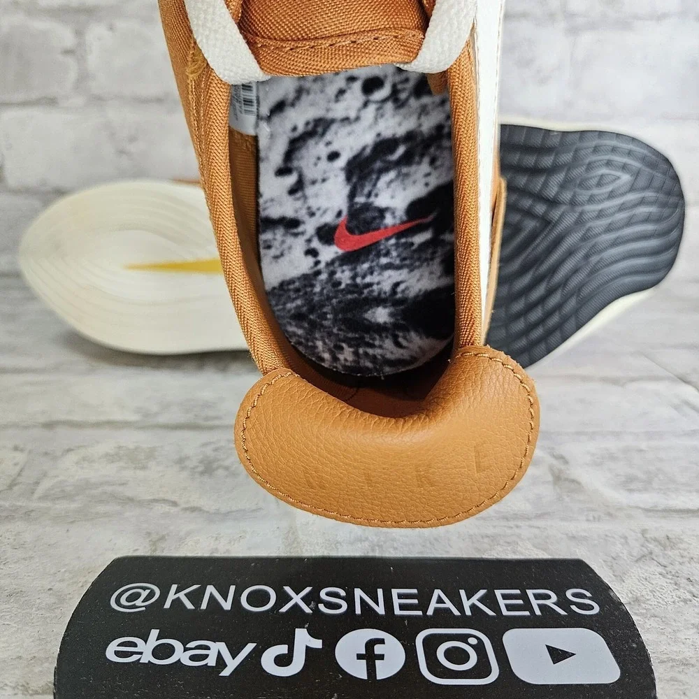 Nike Moon Racer QS Monarch Amarillo 2018 Sneaker BV7779 800 Men's Size 12